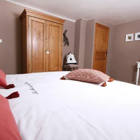Frühstückspension Du Pere Jean 4*