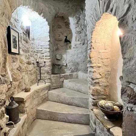 Du Pere Jean Bed & Breakfast Roche-Saint-Secret