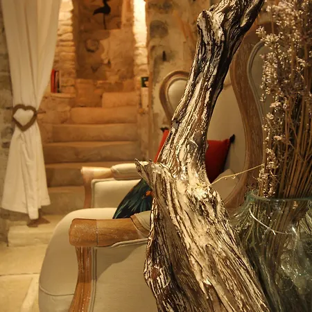 Oda ve Kahvaltı Du Pere Jean