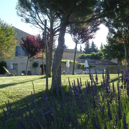 Bed & Breakfast Du Pere Jean *