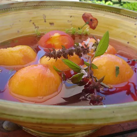Du Pere Jean Bed & Breakfast *