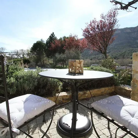 Bed & Breakfast Du Pere Jean *